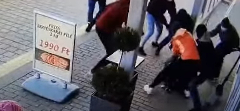 Találomra, ruházat alapján választották ki áldozataikat a hétvégi csoportos támadások elkövetői