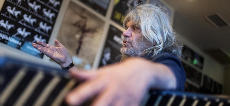 Hobo: „A gyűlölet mindig felülről jön”