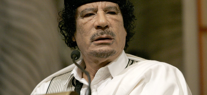 Elfogatóparancsot adott ki Kadhafi ellen a hágai bíróság