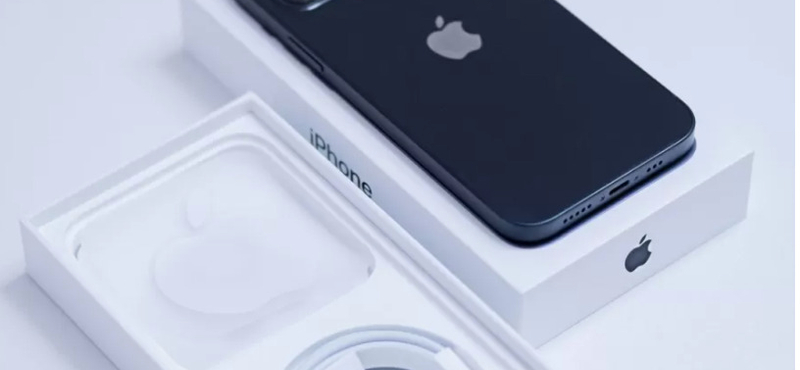 Komoly tiltás: ha nem adnak töltőt, nem is árulhatják az iPhone-t Brazíliában