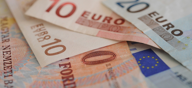 Nem kezdődik jól a forint számára a hét