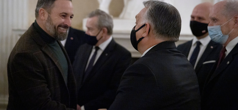 Spanyol radikális jobboldali pártvezér vendége lesz Orbán a hét végén