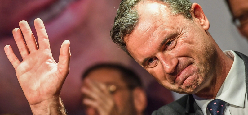 Az osztrák szélsőjobb-vezér szerint Orbán túltolja a nemzeti érdekeket