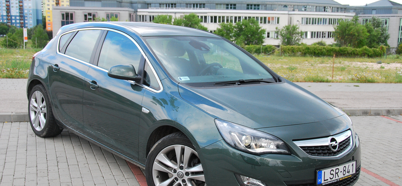 Opel Astra teszt: kényelemre hangolva