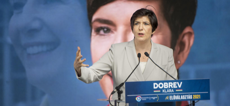 Élőben a győztes Dobrev Klára sajtótájékoztatójáról