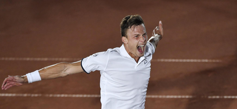 Holnap reggel ötkor kezdődik a Fucsovics-Federer meccs