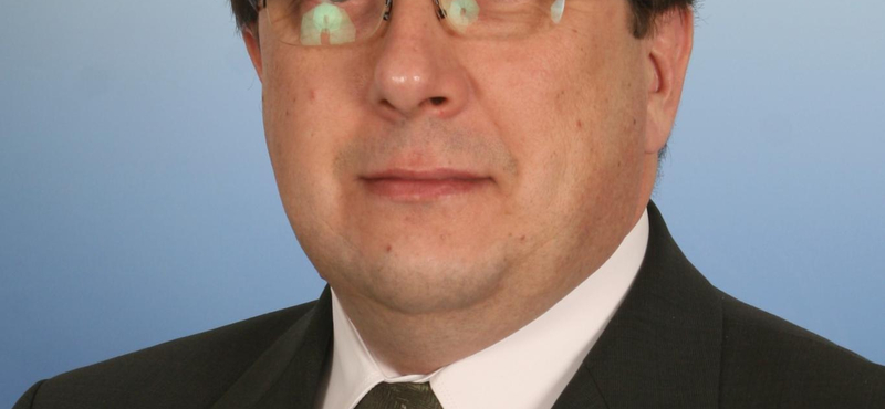 Rendőrségi állományban marad a felmentett Pest megyei főkapitány