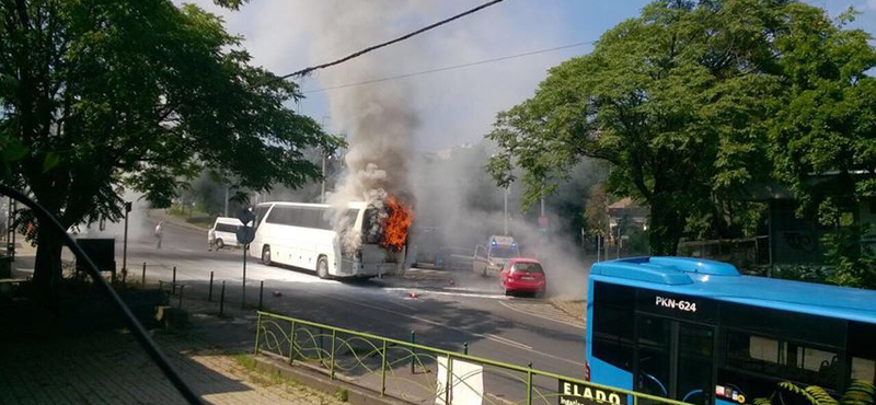 Újabb busz gyulladt ki Budapesten