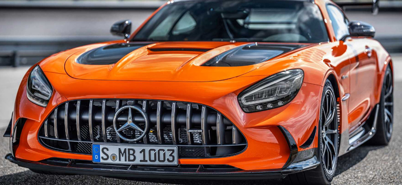 135 millió forinttól indul itthon a legújabb Mercedes-AMG GT