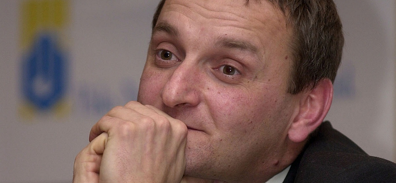 Népszava: Simicskához is köthető az offshore-ügyekkel vádolt MVM-vezér