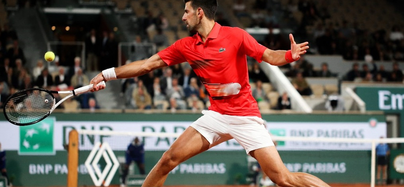Egy vicc, ha az oltatlansága miatt nem játszhat Djokovic a US Openen – mondja John McEnroe