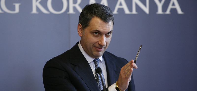 Lázár elismerte, hogy írt levelet a kormánynak a Quaestor-vezér 