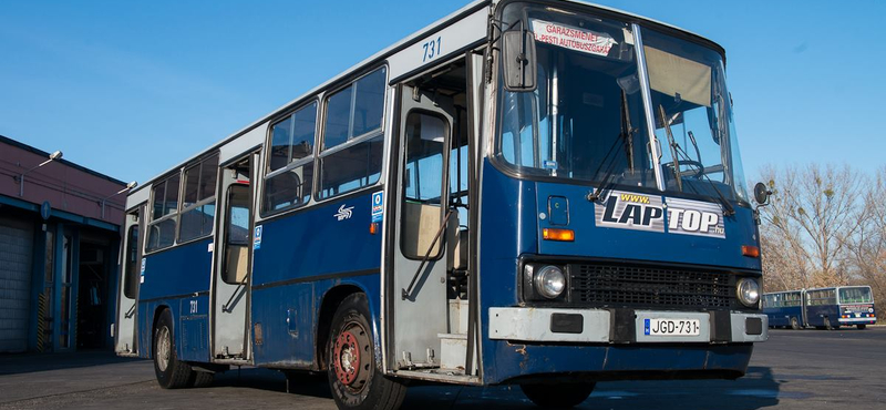 Csotrogány buszokra is szükség van a 3-as metró pótlása idején