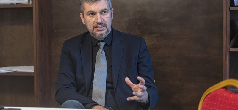 Hadházy: Néhány termék árának „visszaállítása” semmin nem fog változtatni
