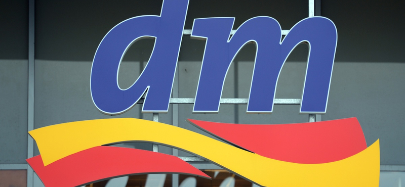 A dm visszahív egy kisbabáknak készült testápolót, mert élesztőgomba lehet benne