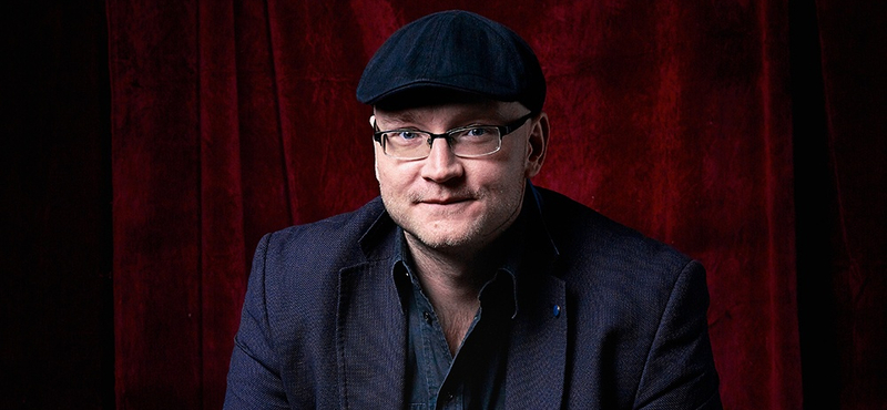 Jászberényi Sándor: "Érzéketlen társadalomban élünk"