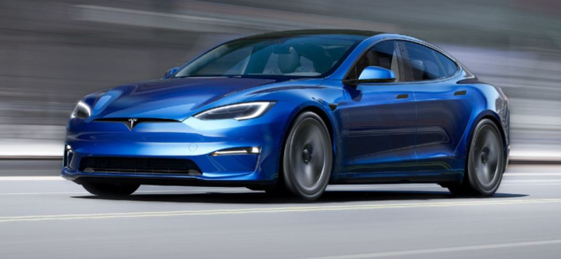 Árzuhanás: 9-13 millió forinttal csökkent két Tesla magyar ára