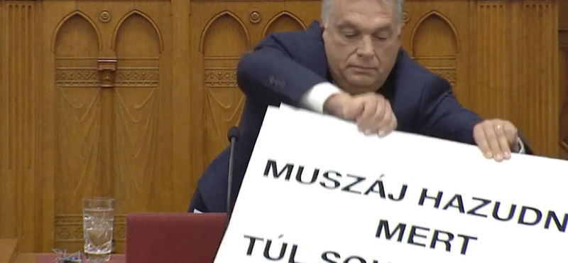 Hadházy feljelentést tehet a parlamenti akciója után