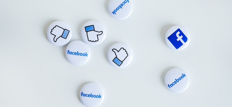 2,5 milliárdan lógunk a Facebookon