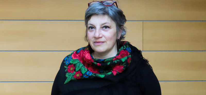 Törley Katalin: „Megütöttek és lekurváztak Orbán beszéde alatt”