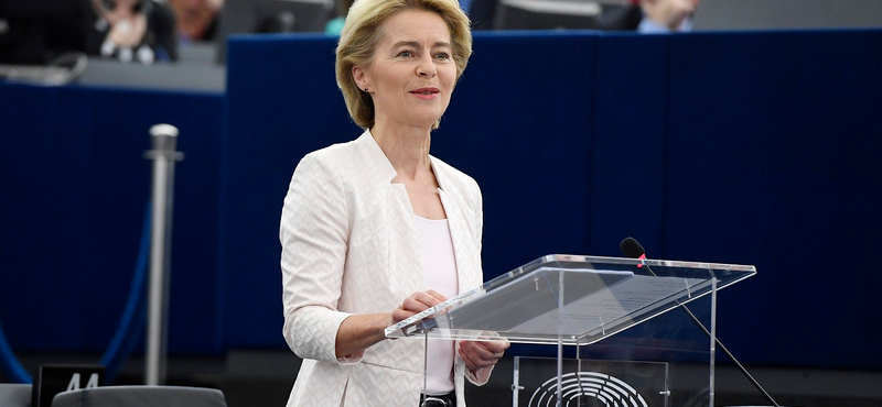 Ursula von der Leyen felülvizsgálná a menekültek elosztását