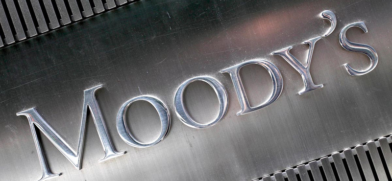 A Moody's is az USA leminősítésével fenyeget