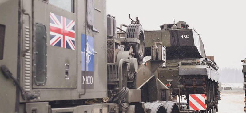 Katonákat vezényel Ciprusra a brit kormány a libanoni válság miatt