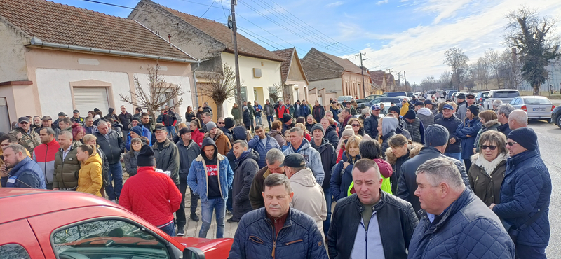 Tüntetésre készülnek baromfitermelők, miközben az egyik főszervezőt ők maguk jelentették fel