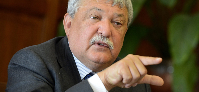 Csányi: Lázár nem egyenlő a kormánnyal