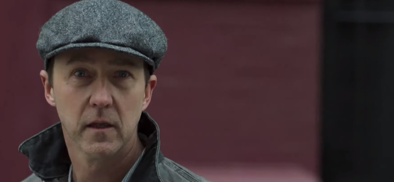 A Tourette-szindrómás Edward Norton lemerül az alvilág bugyraiba