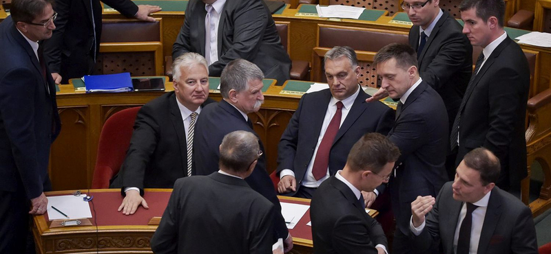 Itt van az új kormány minisztériumainak listája