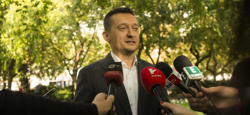 Már a Fidesz is támogatja a vasárnapi zárva tartást