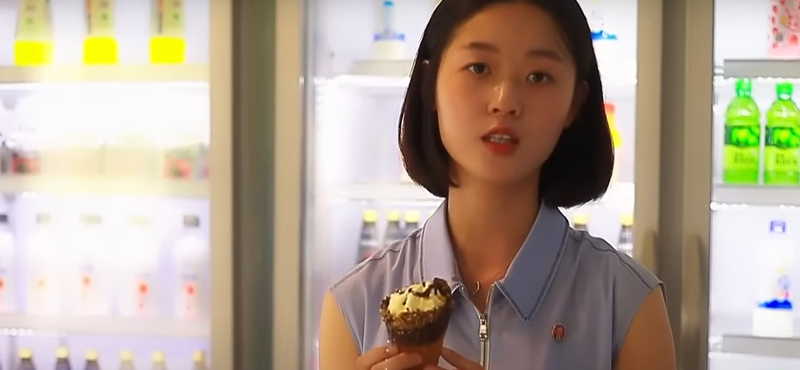 Valami furcsa dolog történik a YouTube-on: megjelentek az észak-koreai influenszerek