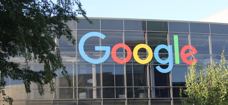 15 milliárdra perli a Google-t egy kis cég, mert elsikkasztja a dalszövegeit