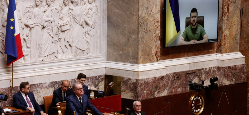 Zelenszkij arra kéri a francia cégeket, hogy vonuljanak ki Oroszországból