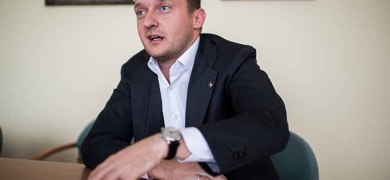 Maga itt a tánctanár?