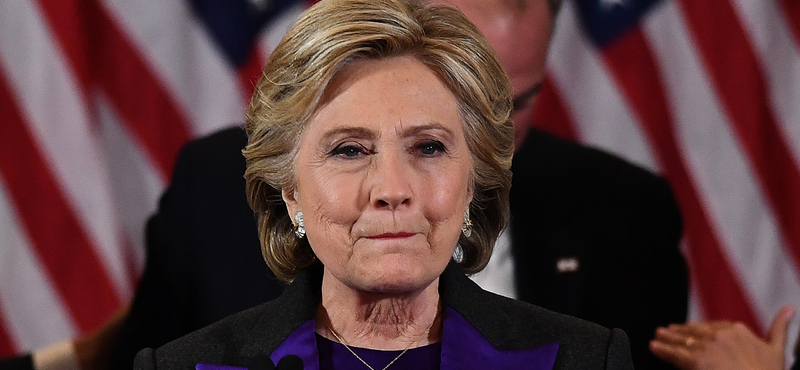 Hillary Clinton összeáll Steven Spielberggel