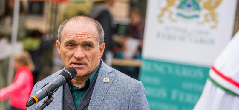 Engedély nélküli kék villogóval járta Ferencvárost Bácskai barátja