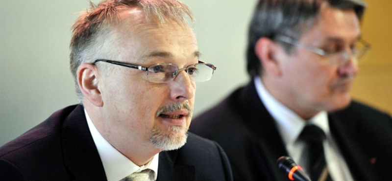 Hernádi már Horvátországban nyaralna