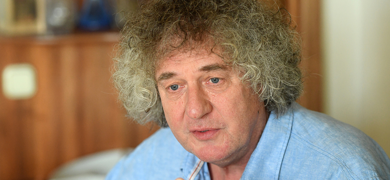 Dés László: „Dilettánsok kapnak milliárdokat, hogy rendbe tegyék a Petőfi-kérdést”