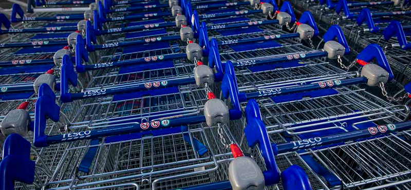 Bojkottot hirdettek a Tesco ellen a főnök gusztustalannak tartott vicce miatt