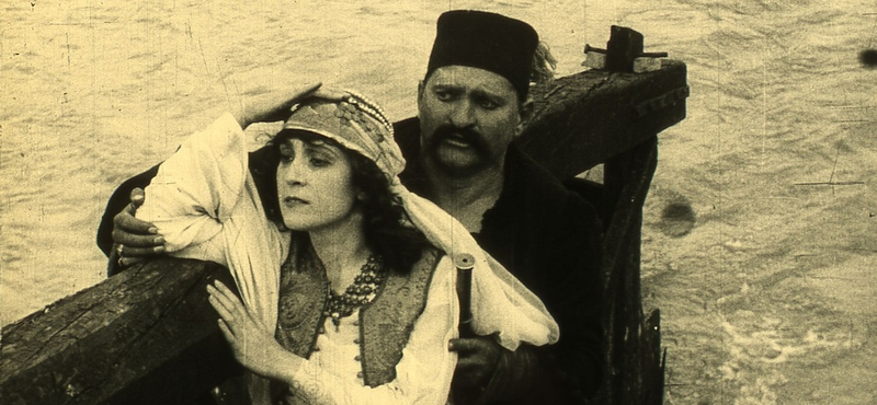 Igazi különlegesség: bemutatják Az arany ember legkorábbi filmváltozatát