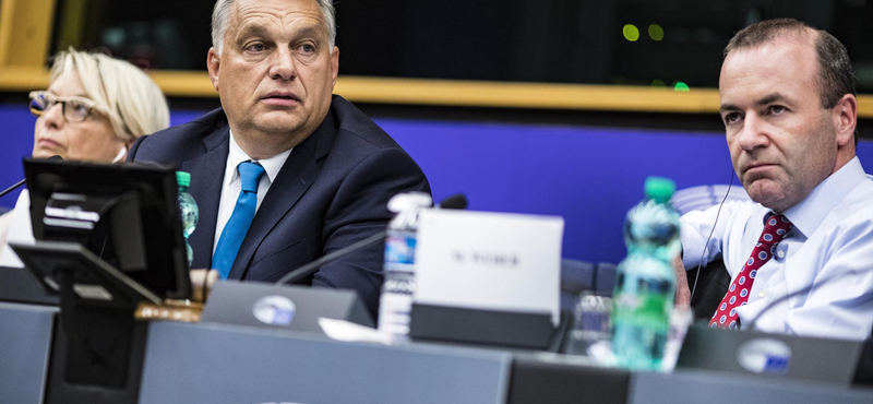 Esélyesnek tartja Orbán Viktor, hogy a Fideszt kizárják az Európai Néppártból