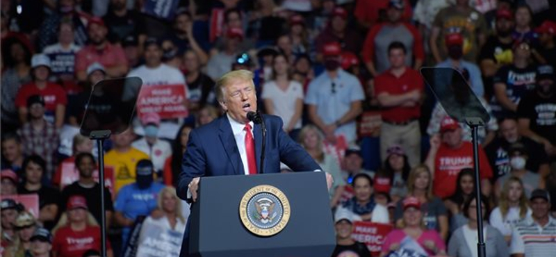 TikTok-felhasználók trollkodták szét Trump kampánygyűlését