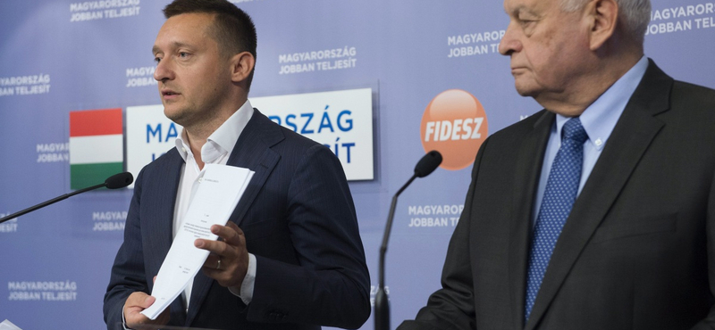 Végső csapás a bankokra, itt a kormány csomagja
