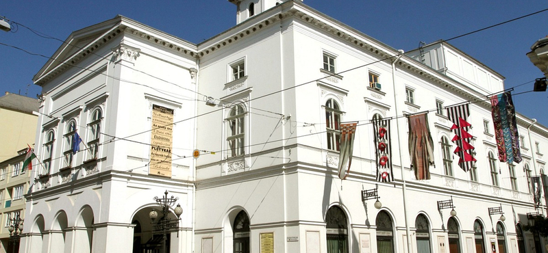 Koltay Gábor is színházigazgató lenne Miskolcon