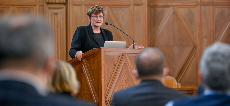 Karikó Katalin: Szomorú napja volt a vírusoknak, amikor kiderült, hogy van mRNS-vakcina, és hatásos