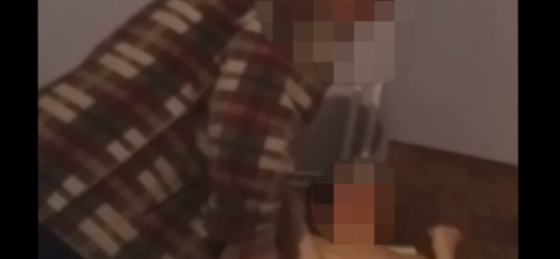 Videón, ahogy a mozsgói otthon gondozói a lakókat ütlegelik