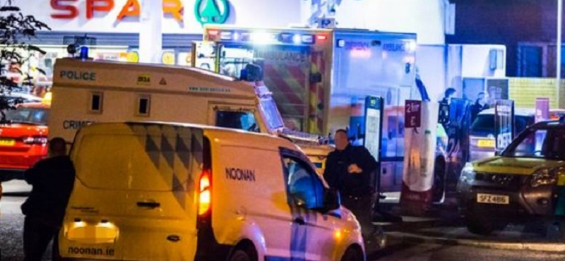 Rálőttek egy rendőrre Belfastban