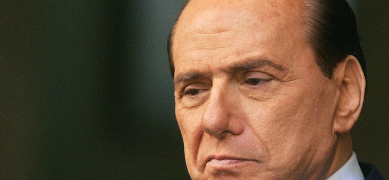 3 év letöltendőre ítélték Berlusconit, mert kenőpénzzel buktatta meg a Prodi-kormányt